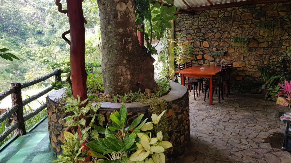 Happy Horizon Home Stay Элла Экстерьер фото