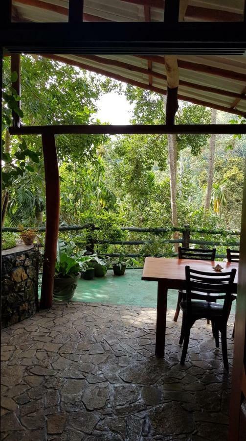 Happy Horizon Home Stay Элла Экстерьер фото